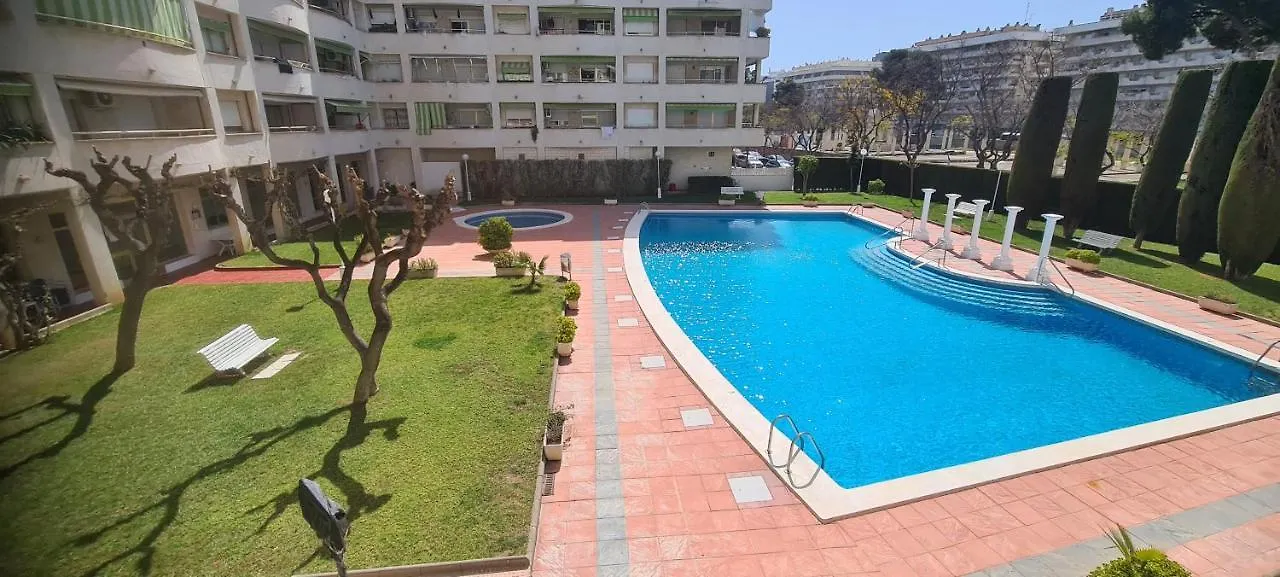Apartment Center Salou Near Port Aventura 0*,  España